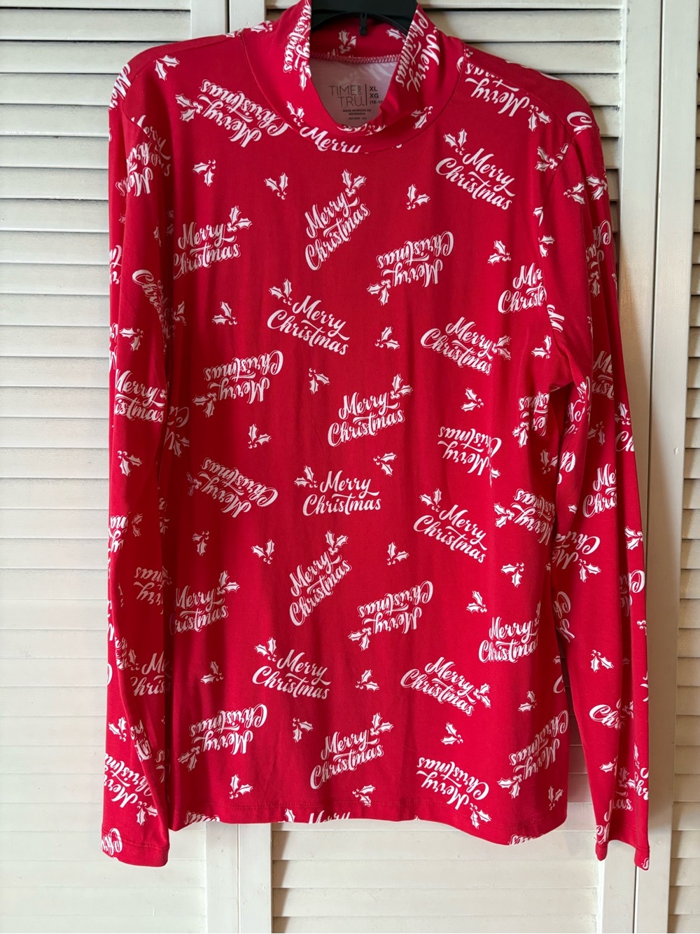 Time and Tru Red "Merry Christmas" Long-Sleeve Women Turtle Neck